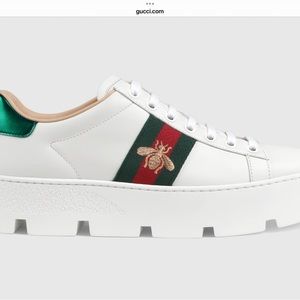 WOMEN'S ACE EMBROIDERED PLATFORM SNEAKER size 6